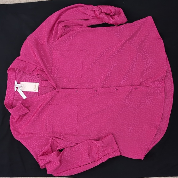 NWT CANDIES Hot Pink Animal print Button-up shirt with roll sleeves Sz XL - Picture 2 of 8